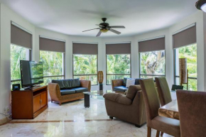 Paseo Del Sol Coral 204 condo